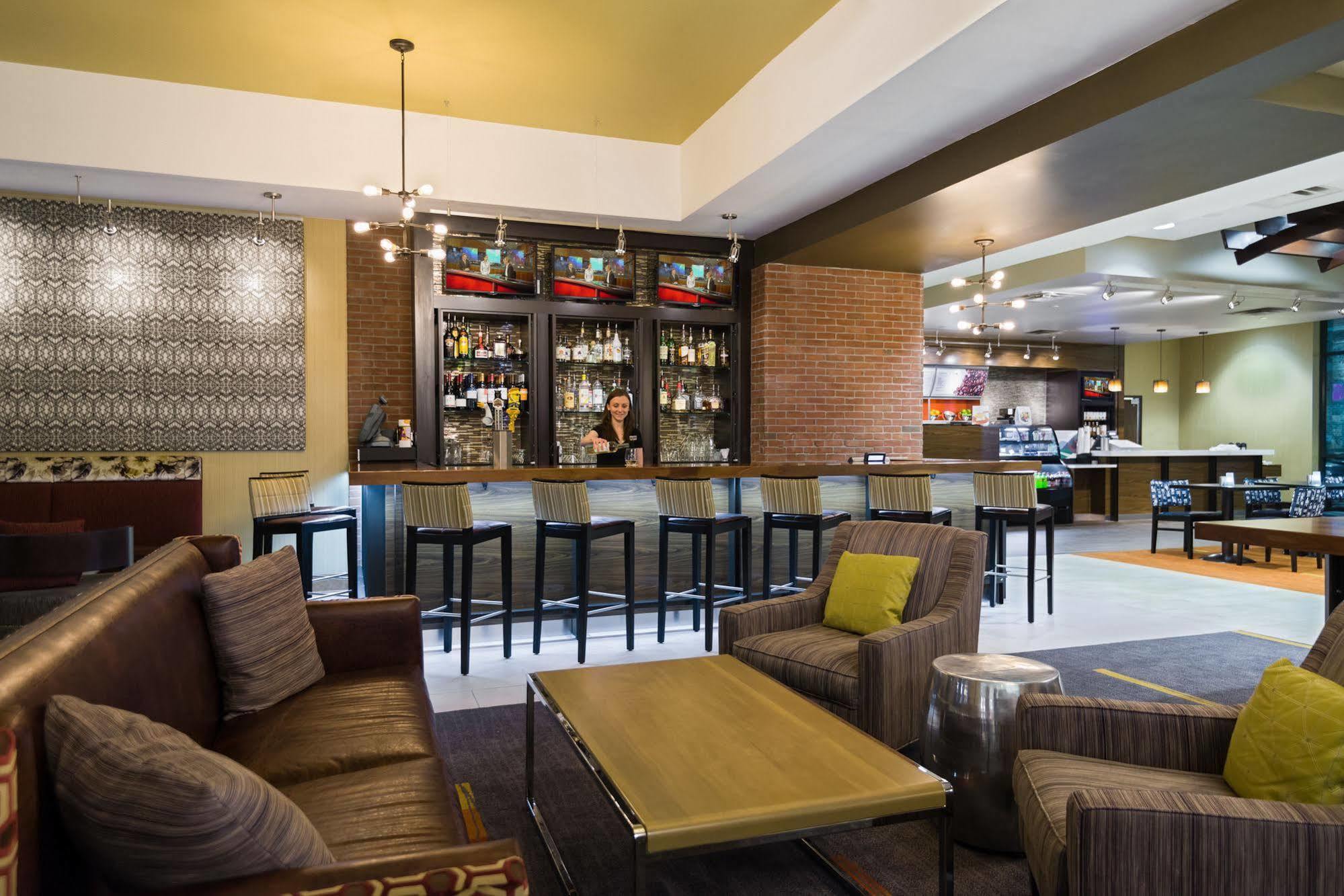 Hotel Courtyard By Marriott Little Rock Downtown Zewnętrze zdjęcie